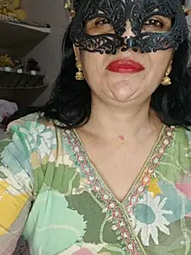 BhabhiPooja69 - boobs show