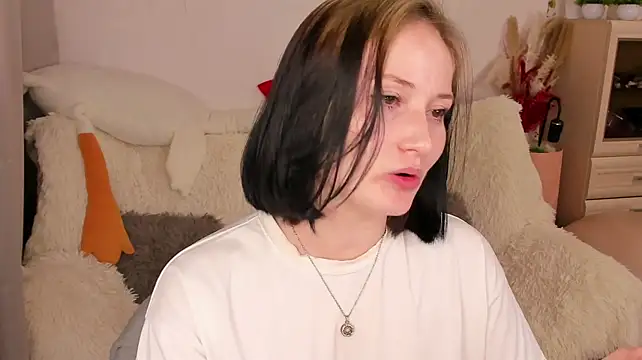 LisaMooore - to drool on one’s chest