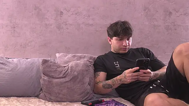 Nicky_and_Blake - show tits