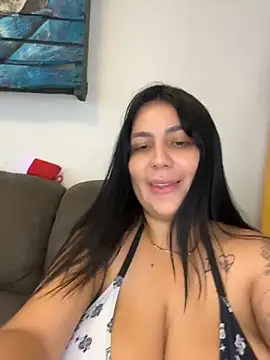 Vicky_Sixx - Montar verga vaquera-cowgirl