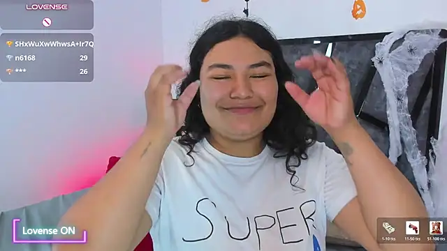 Alessanddra_Pontt_ - Spread my legs in front of you 🥵