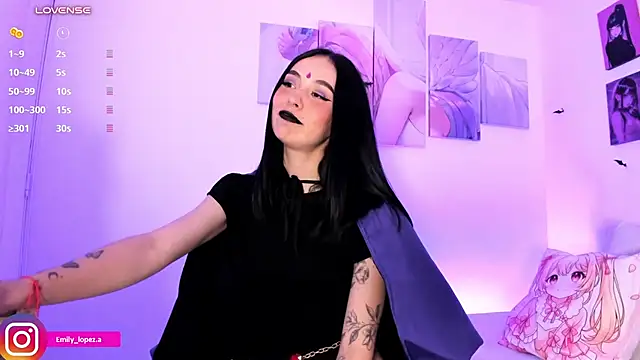 Emilielopezz - Deep Throat Challenge! Let’s see