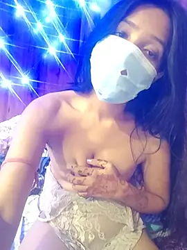 Koziekylie - Pussy show In Public 5 min