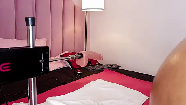 HallyBans - make me squirt
