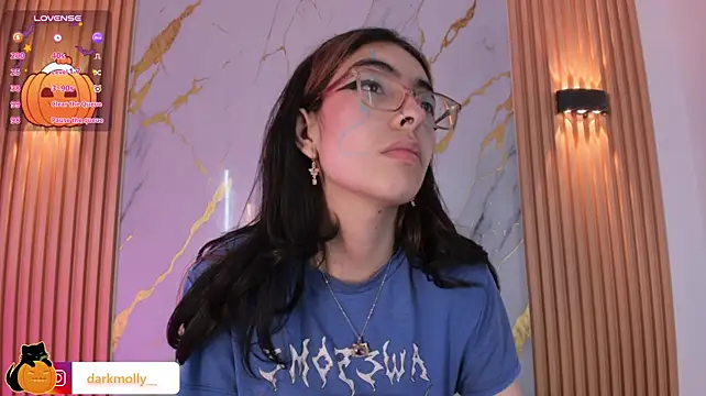 Molly_A - Red ass + Anal plug🔥🖤