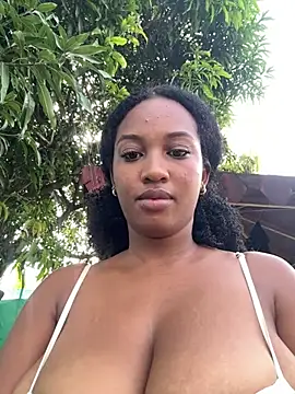 Blackytibae - show ass