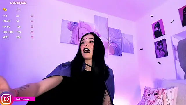 Emilielopezz - Deep Throat Challenge! Let’s see