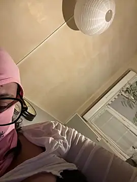 Sexy_romy - 20 fessée