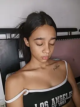 Zoe_Sweett18 - Naked+Dog styls