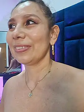 Nayasex_ - mmm plug anal styl doggy