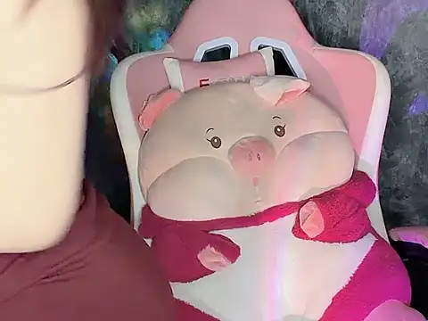 Uri_sexy - show boobs