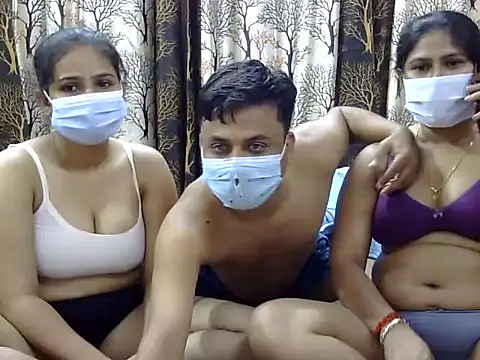 Sexy_piu22 - Oil massage in Boobs Both Girls