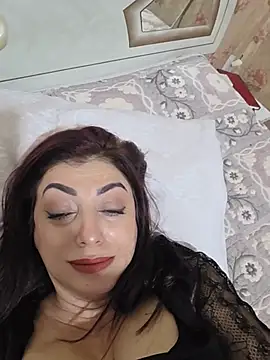 CharlotteSiren - I dream of buying an apartment.