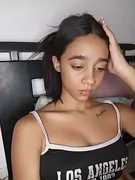 Zoe_Sweett18 - Naked+Dog styls