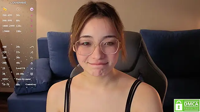 Noiry_Vuvez - Touch my breast under my top