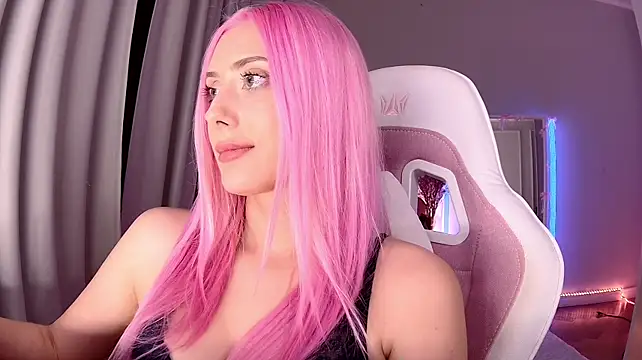 LoryWood - pussy tease close up (in panties)