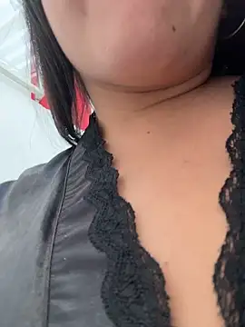 Emily_Gomezz - Ride dildo + cum