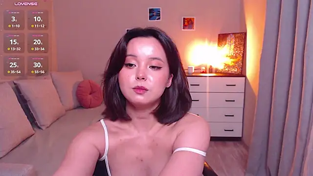 Lia_hetty - STRIP SHOW