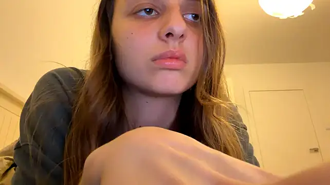 ActaedCottage - Squeeze my boobs under t-shirt
