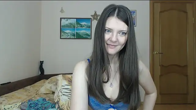 SugarTati - hot squirt show ^^ into your mouth