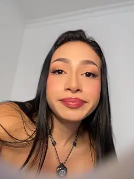 AlessFiore - SQUIRTTT IN YOUR FACE