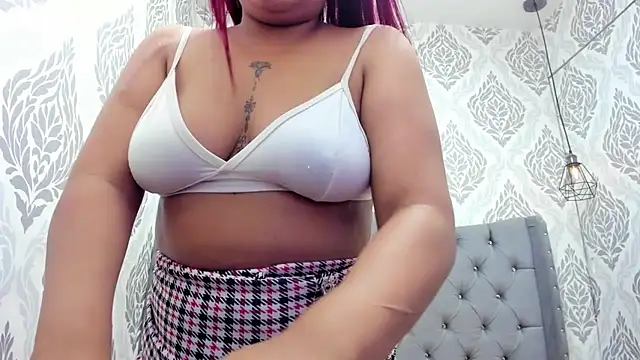 AliseBlush - show my titts + bounce
