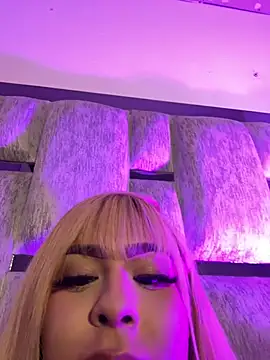 Salo_Blonde