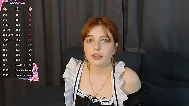 AnnieKim_ - Back tease