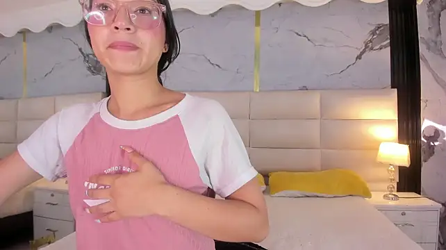 SophiieCalloway1 - Zoom AssHole