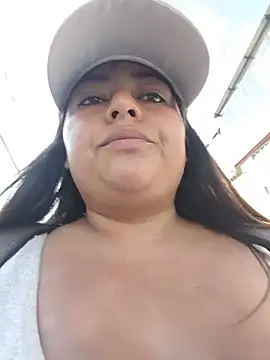 OUTDOORS_VELEN - Strangers suck my tits🍒❤️‍🔥