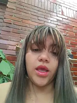 Ivy_enjoy - Rub pussy in public
