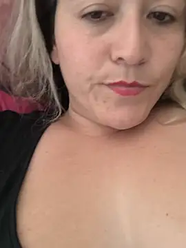 Mooncurves - Dildo pussy