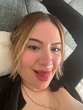 Cutiebunniee - Squirt en stream