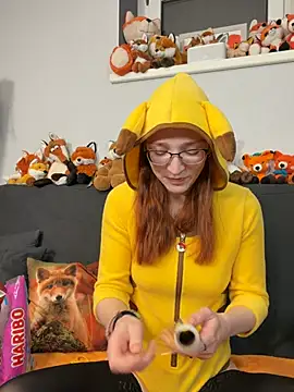 FinaFoxy - Last Tip gets free Video of Choice