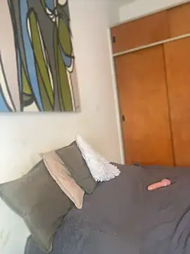 GeraldineDeluca - Masturbacion con dildo 🥒🔥