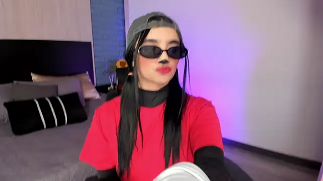 Abriil_cutee - SHOW TITS