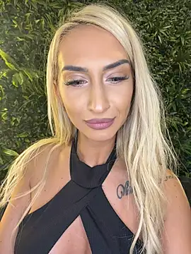 KelseyJunes - Fuck those holes rough 🥵🍑