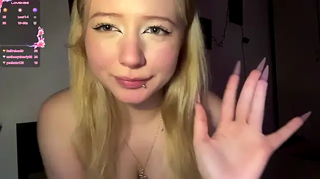 ElanorGahan - spank my tits for u :3