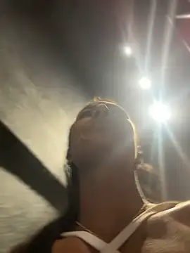 Girl_docinho - SOCANDO Dildo na BUCETA na ACADEMIA👿👿
