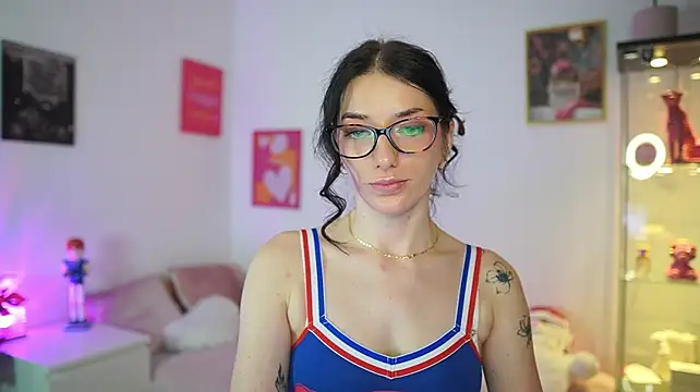 MiaPaloma18 - Top Off