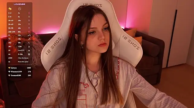 Linessssa - pussy play