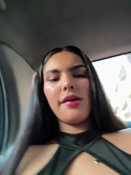 Maddy_Rouse_ - Dildo in my pussy in secret shh 🚕🤫
