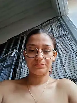 Ary-18 - Domi in my pussy