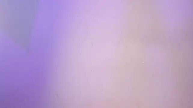 Saritaaa__ - flashing her breasts
