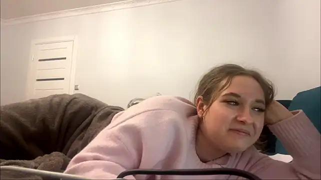 Mayafleurr - Show my tongue ^^