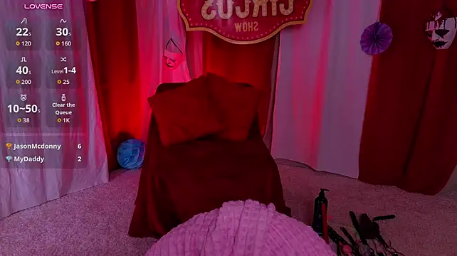 Cassadyy - suck a dildo + fake cum