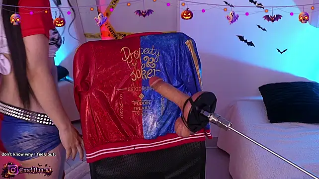 Melifluaa - drool on boobs + boob massage <3