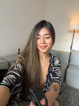 Aimi_art1 - What are you doing girl?