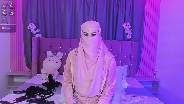 Nayla-Mouna - Blow job+spit dildo 😋😋