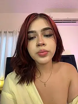 Lily_Woodz - Show de tits + oil🍒🍒